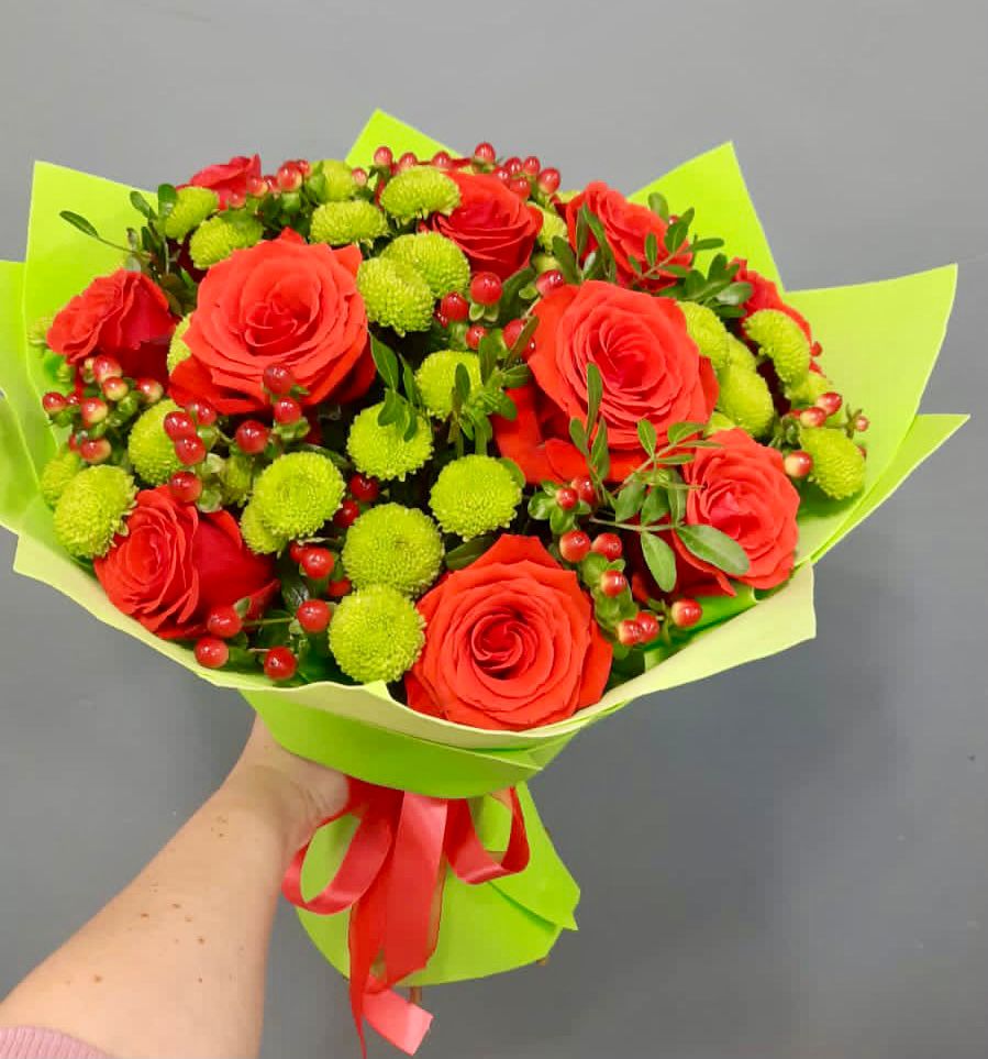 Букет цветов из: Хризантемы и Розы в Клишино