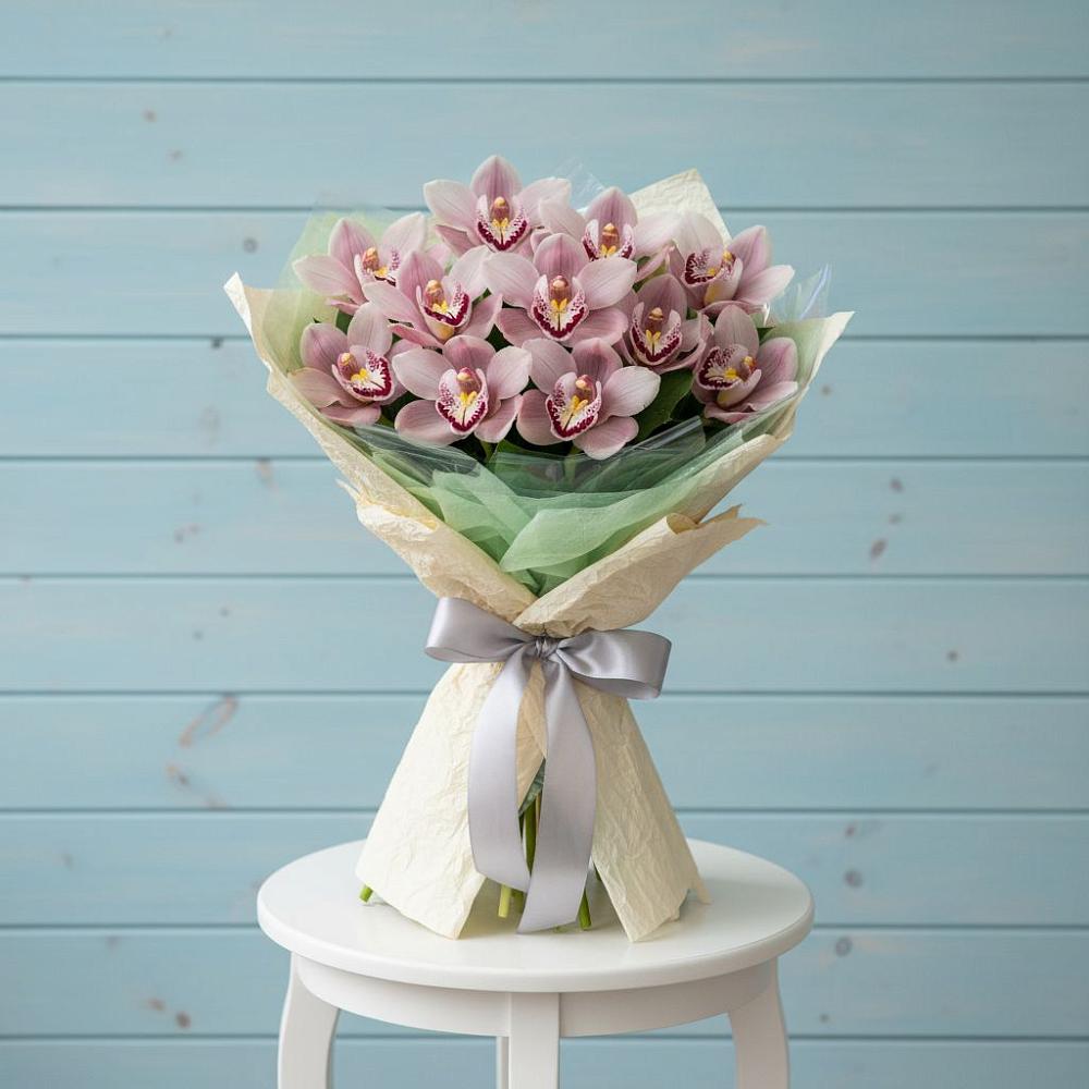 Букет цветов из: Орхидеи и Розы в Клишино