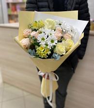 Букет цветов из:  Альстромерии, Розы и Хризантемы в Клишино