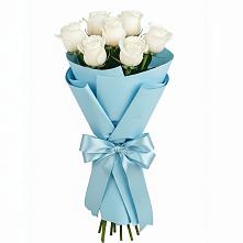 Букет 7 белых роз Проуд в Клишино