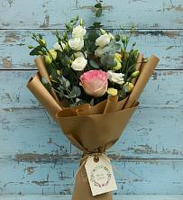 Букет цветов из:  Розы и Лизиантусы в Клишино