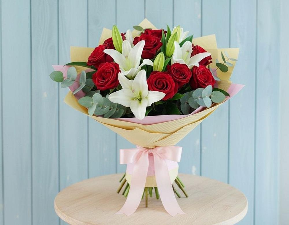 Букет цветов из: Лилии и Розы в Клишино